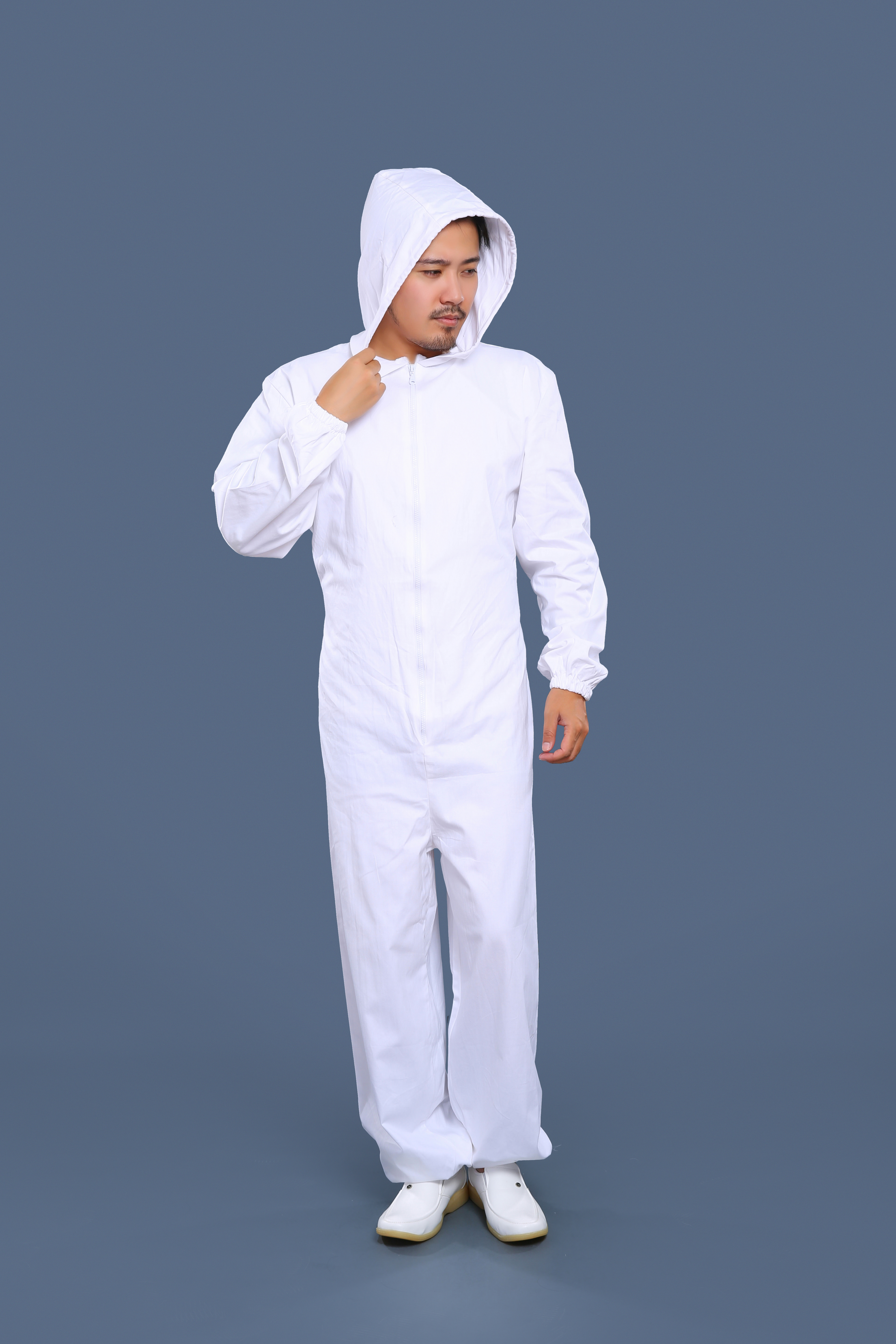 連體防護服