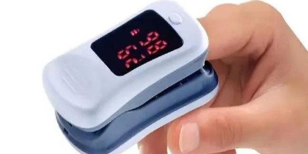指尖脈搏血氧儀