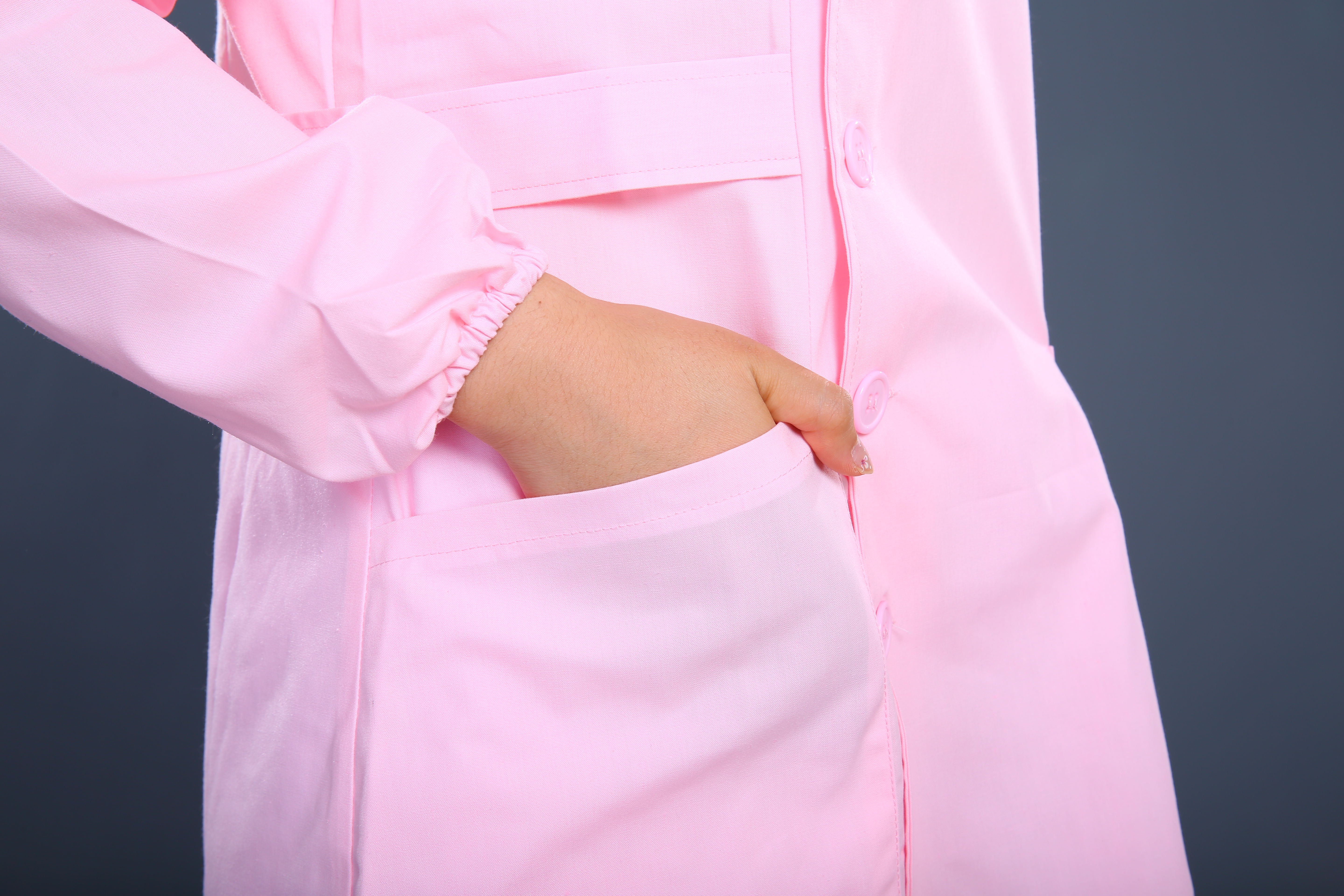 粉色長(zhǎng)款護(hù)士制服