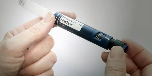 胰島素注射總在同一個(gè)地方？教你“梅花形”輪換，遠(yuǎn)離皮下脂肪增生